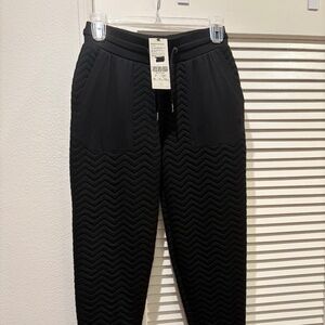 Sweaty Betty London - Ramble Quilted Trouser - Black (Size Small) NWT